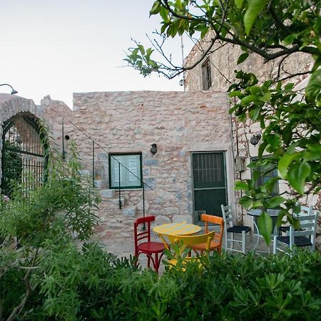 Charouda Country House Pyrgos Dirou ภายนอก รูปภาพ